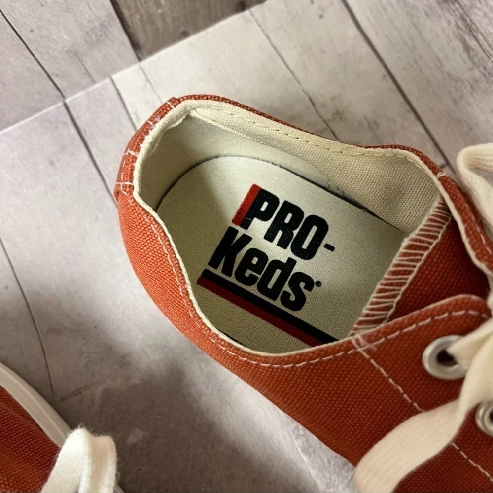 NWOT Keds Pro Royal Lo Classic Canvas Size 7.5